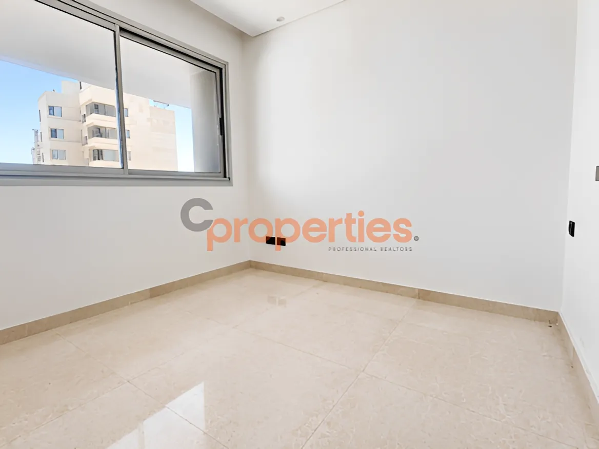 Apartment for Rent in Raoucheh