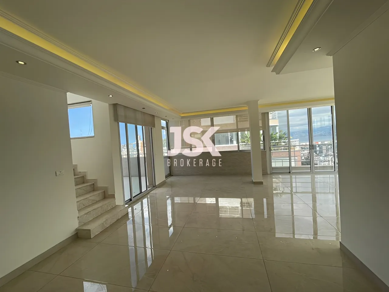 Apartment for Rent in Achrafieh