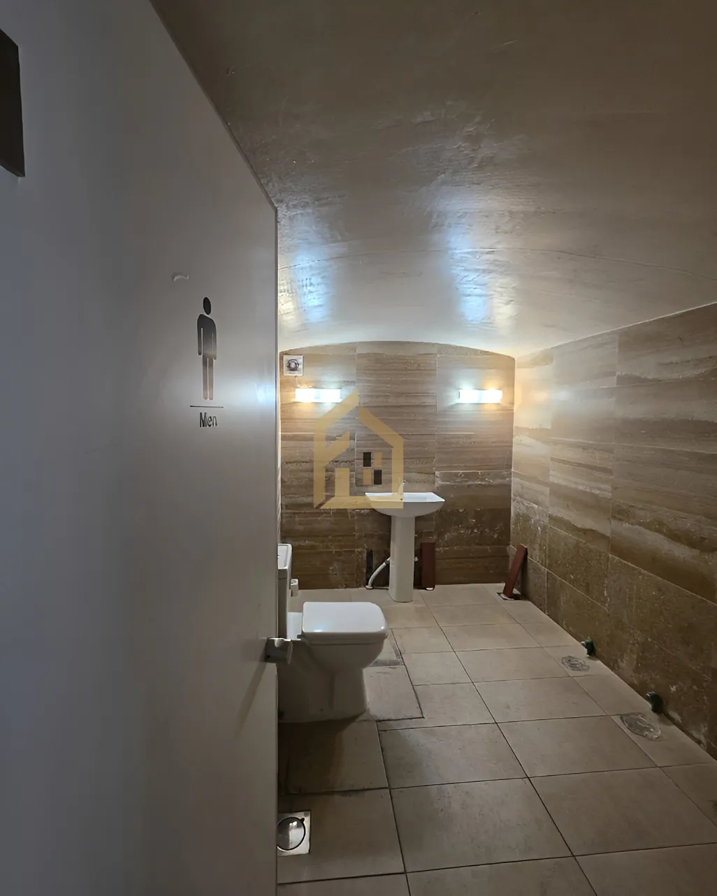 Office for rent in Zalqa, Lebanon