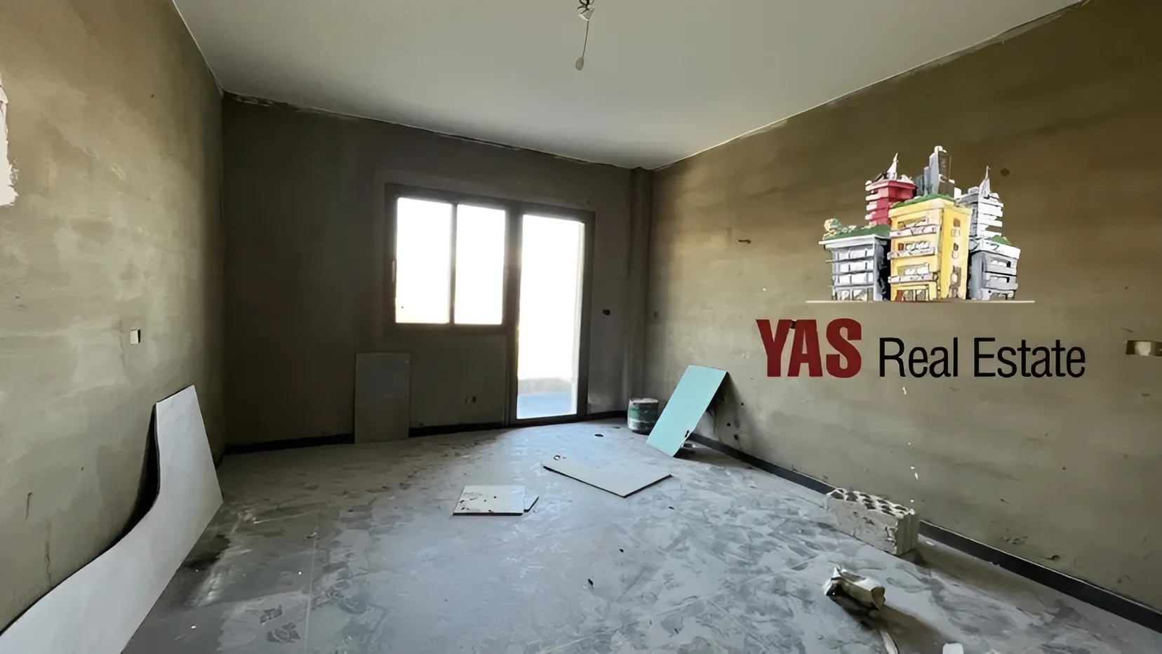 Apartment for Sale in Ballouneh - 3 bed, 3 bath