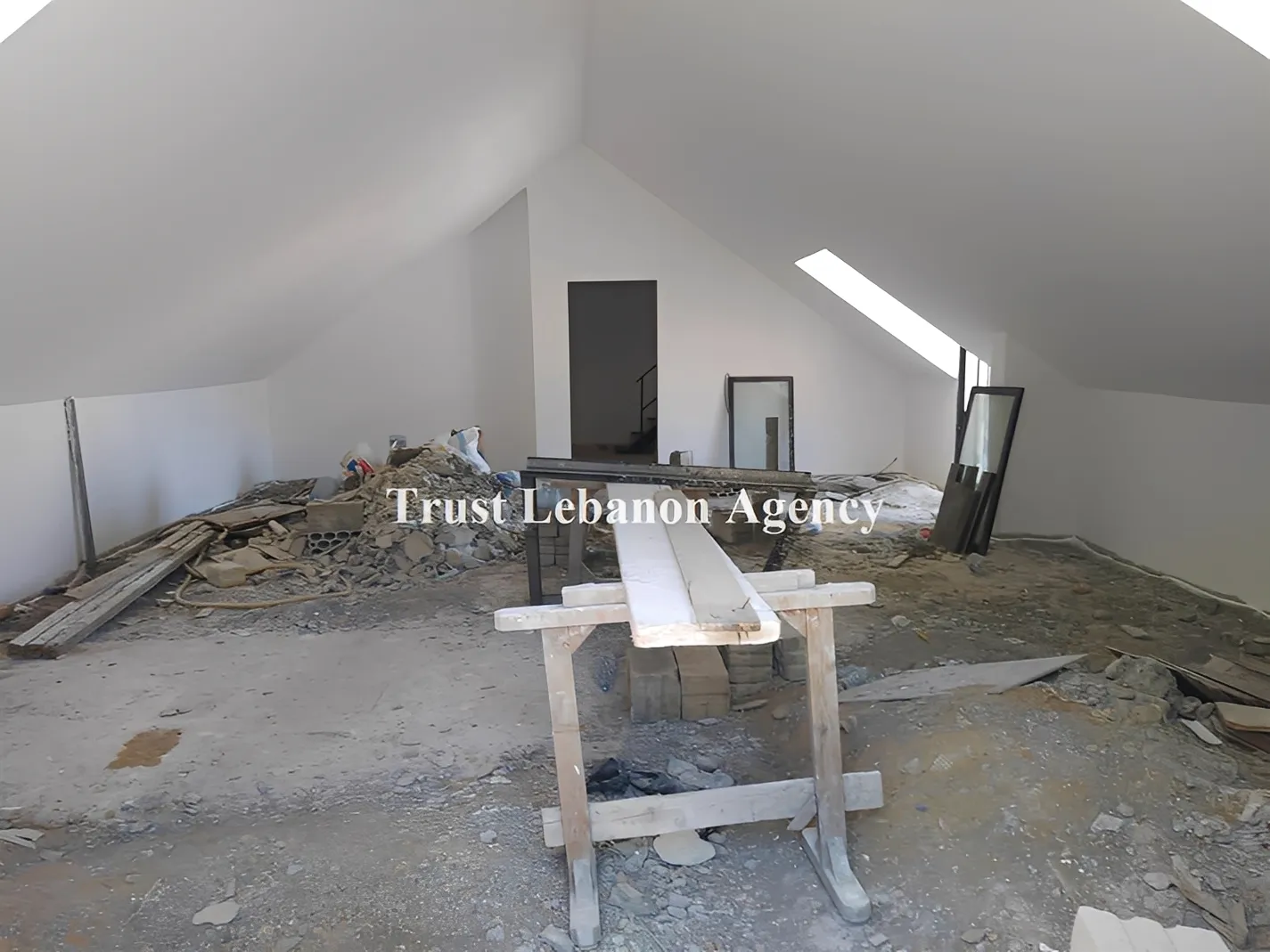 Duplex for Sale in Metn Jouret El Ballout Lebanon