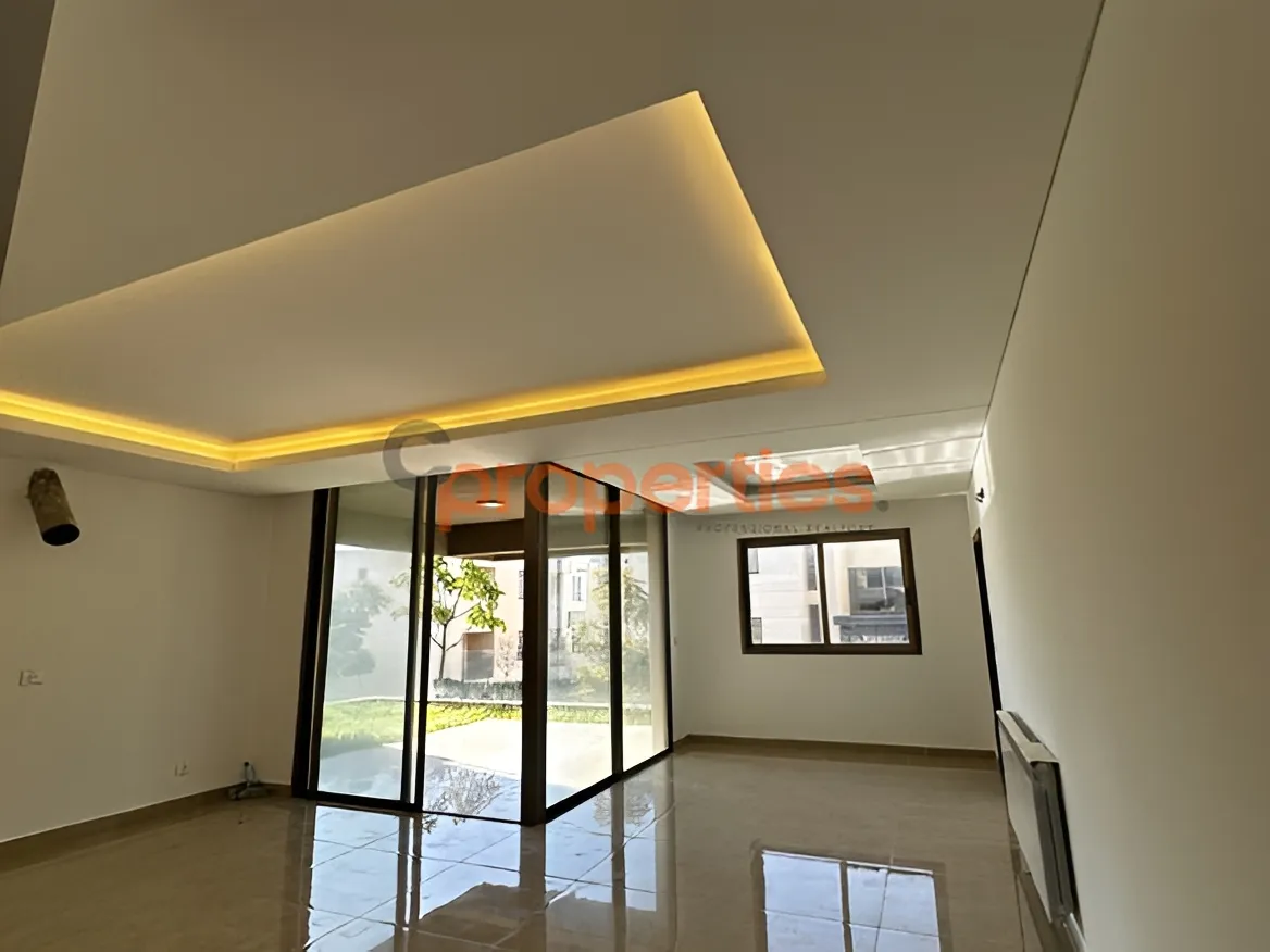 Apartment for Sale in Aamchit