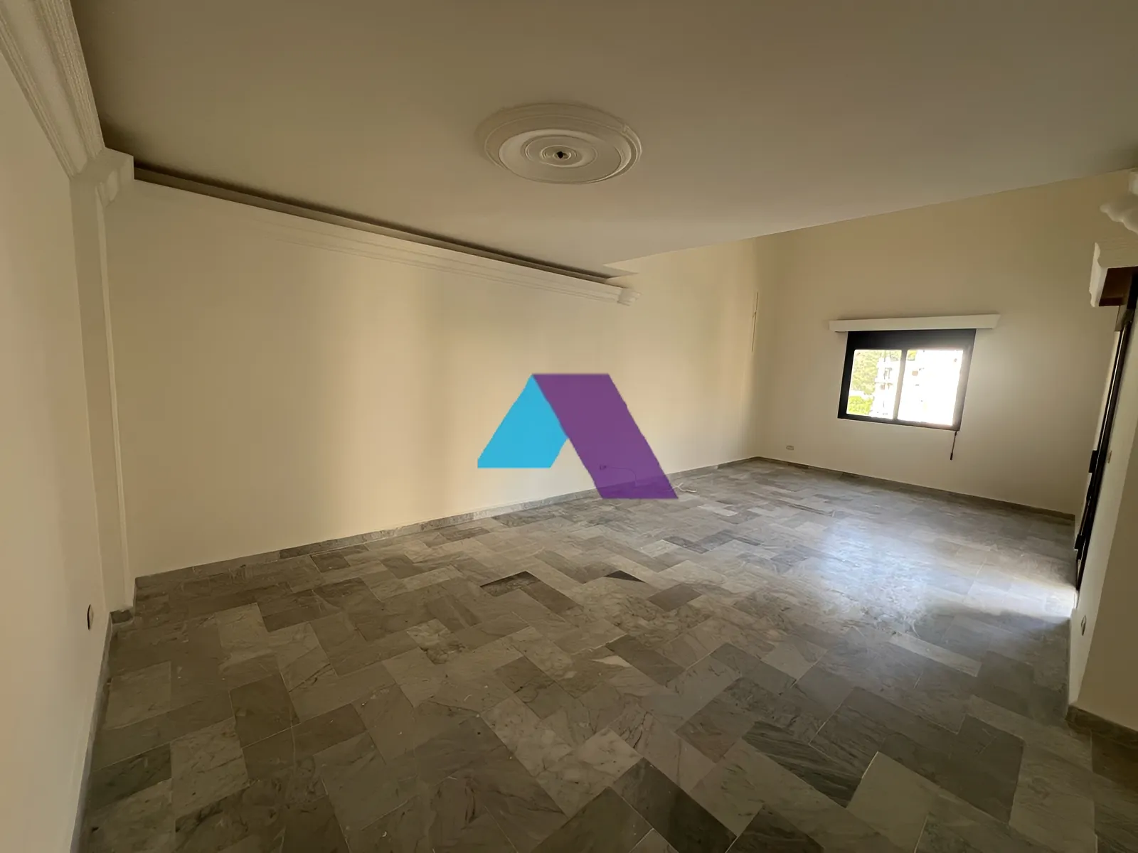 Apartment for Sale in Adonis - 3 bed, 3 bath