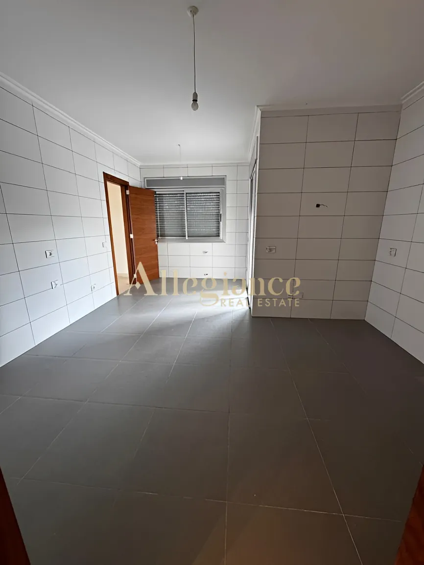 Apartment for sale in Zouq El Kharab