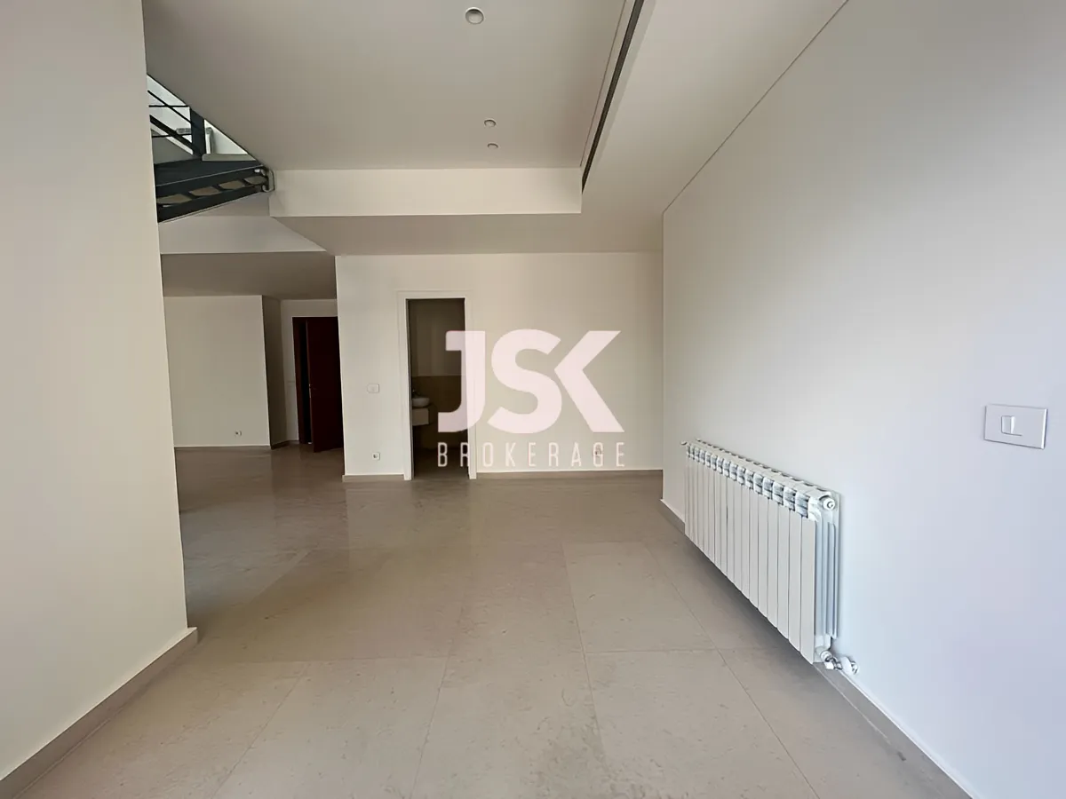 Penthouse for sale in Caree d'or, Achrafieh