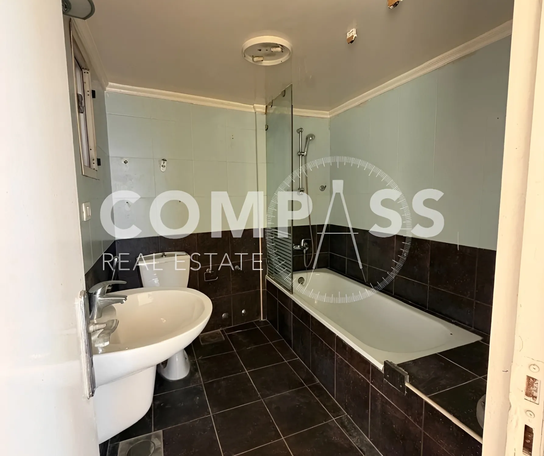 Apartment for rent in Achrafieh