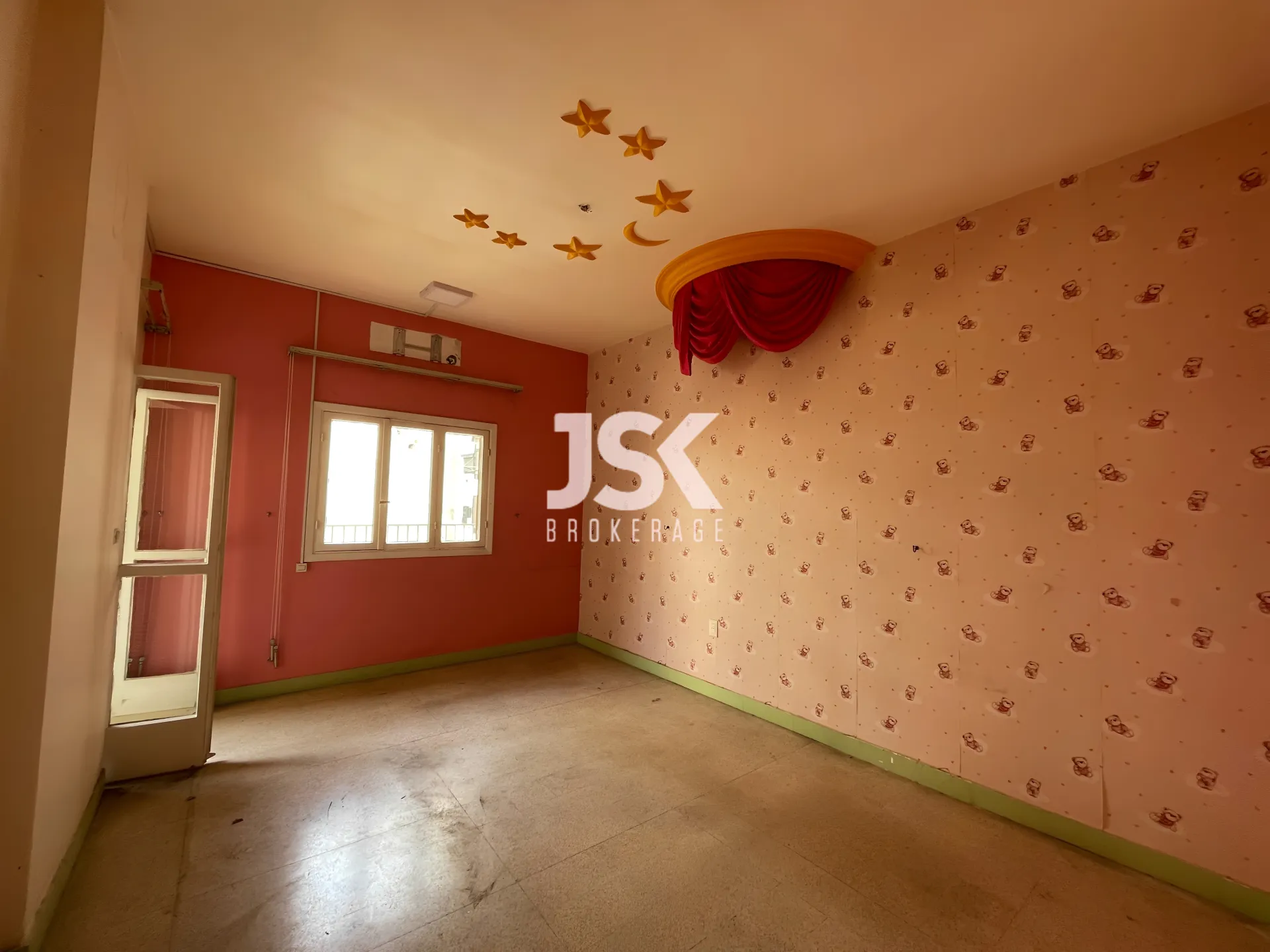 Apartment for Sale in Mazraat Yachoua