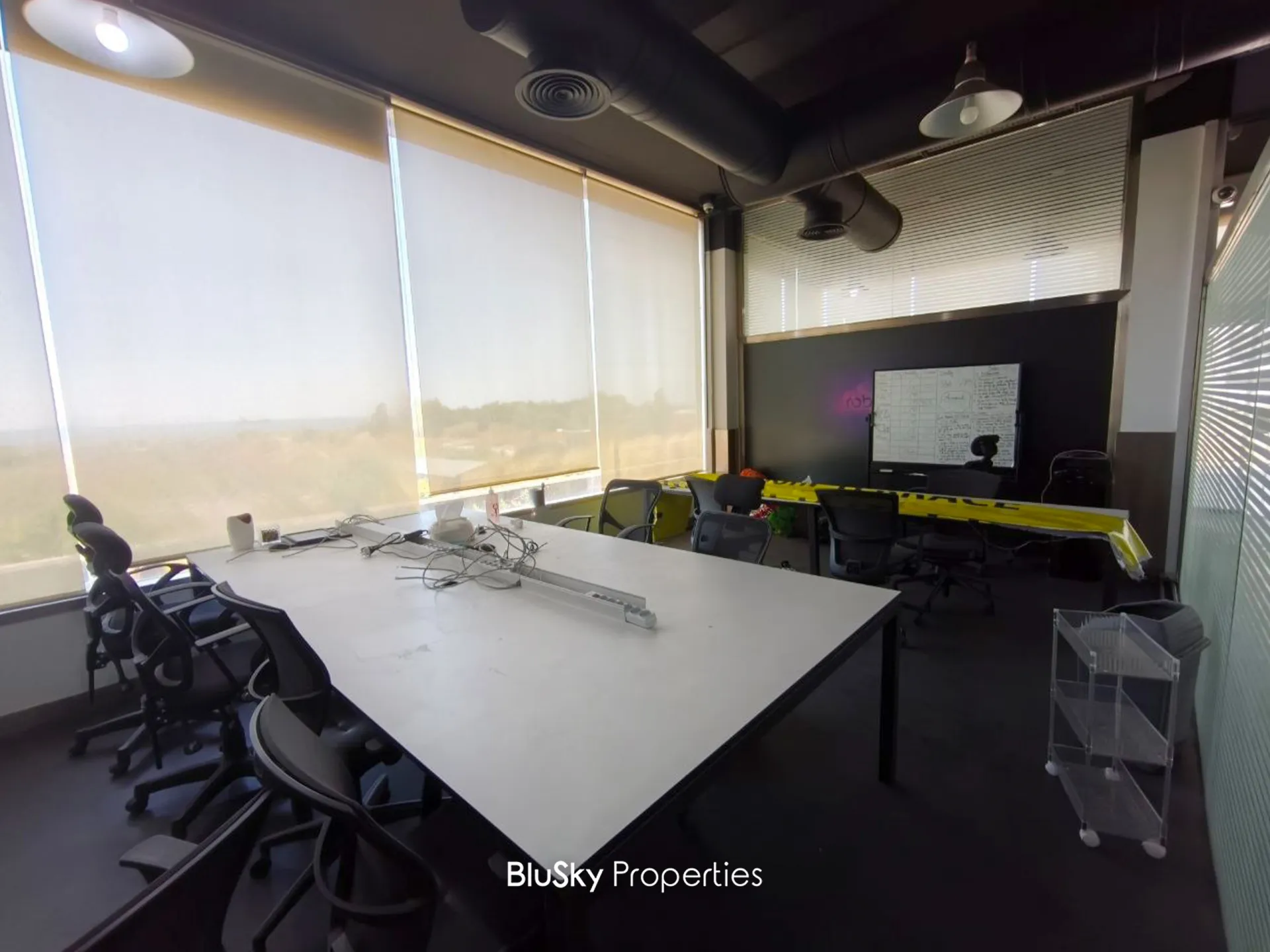 Office for rent in Dbayeh, lebanon