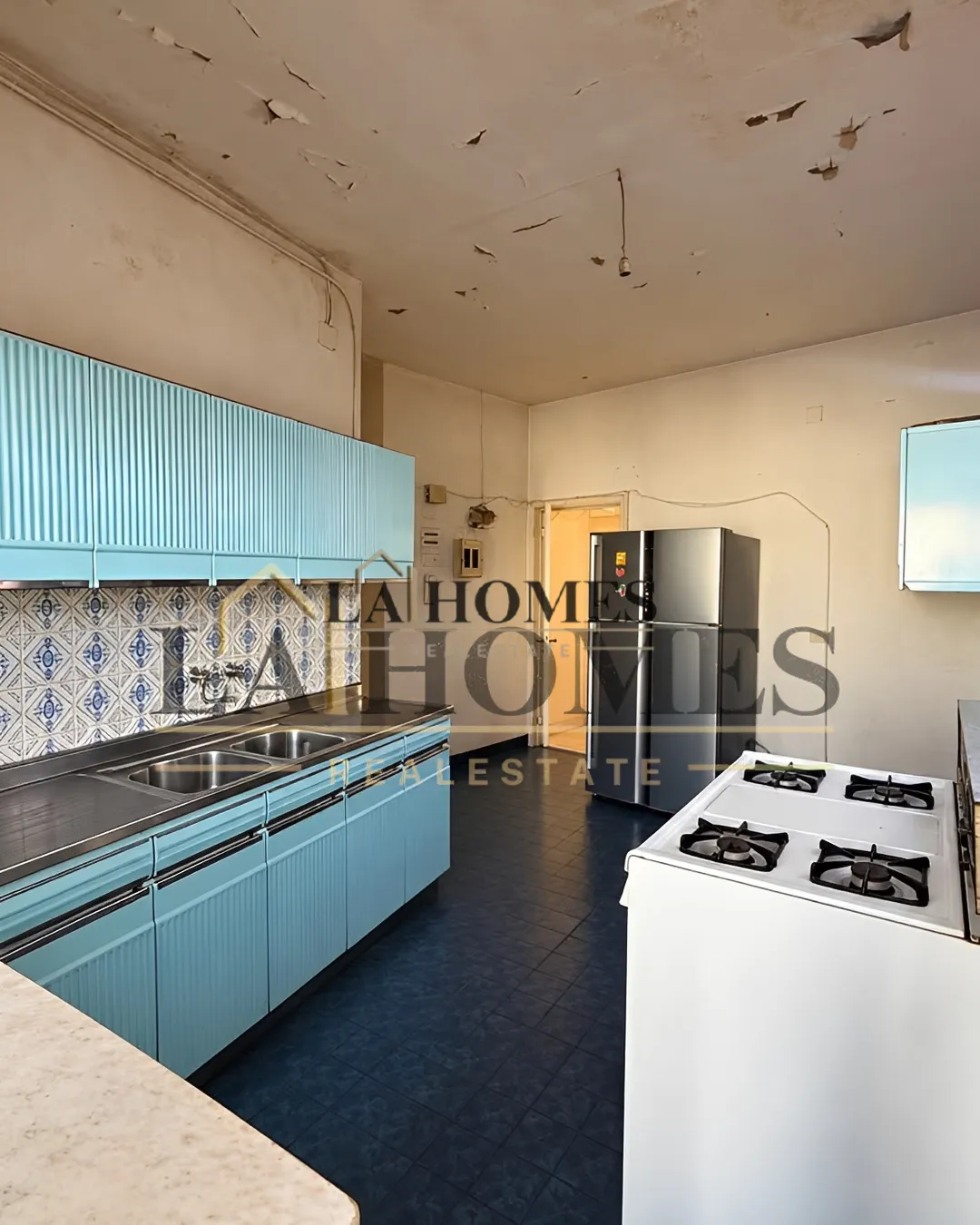 Apartment for sale in Sioufi