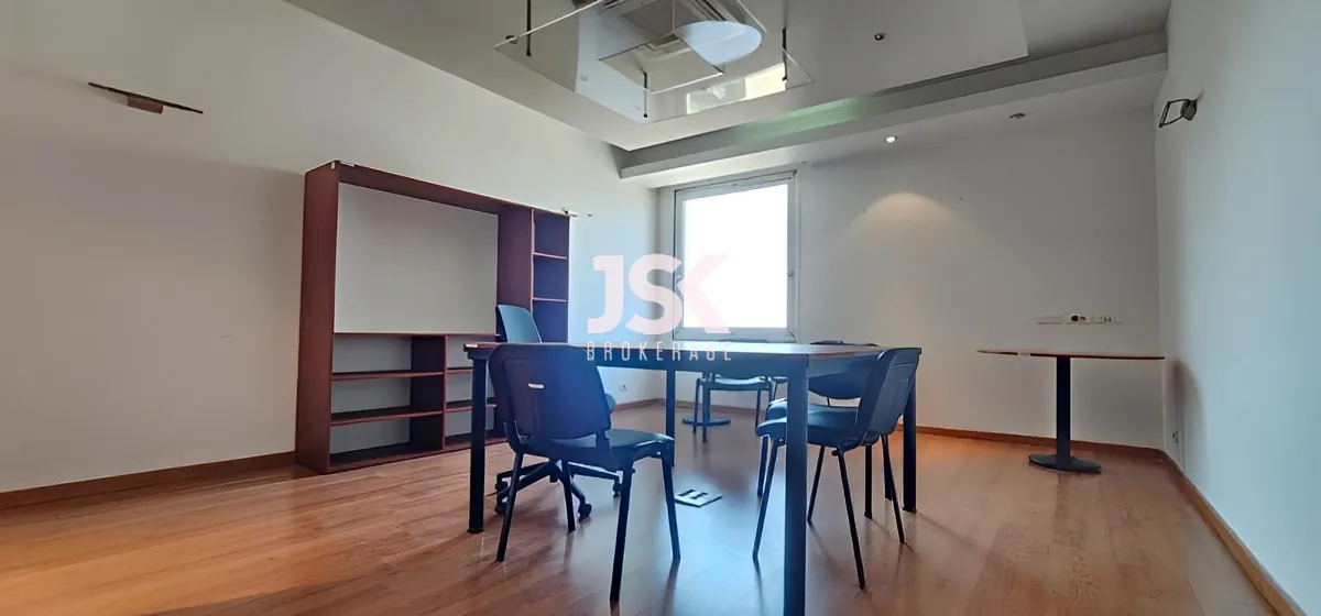 Office for rent in Hazmieh
