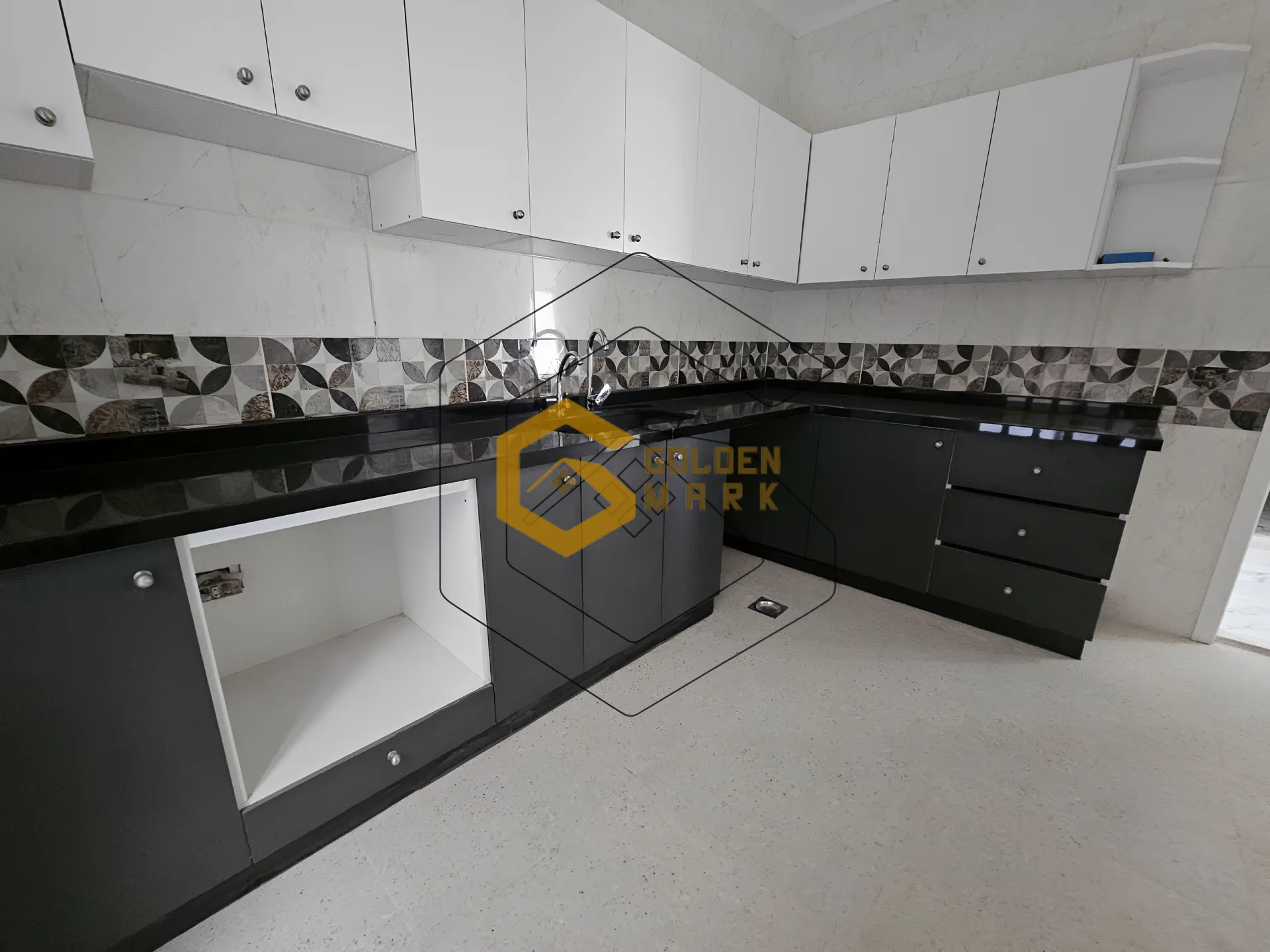 Apartment for Sale in Ain El Rihaneh