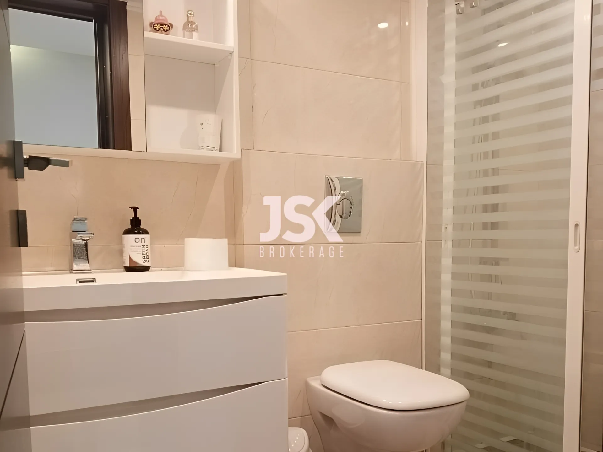 Apartment for Sale in Ghadir