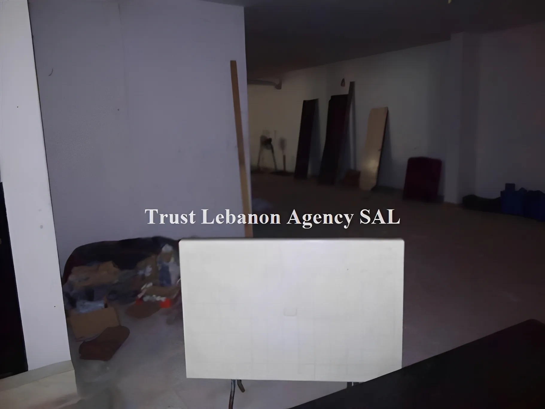 Commercial Property For Sale in Alay, Dohet Aramoun