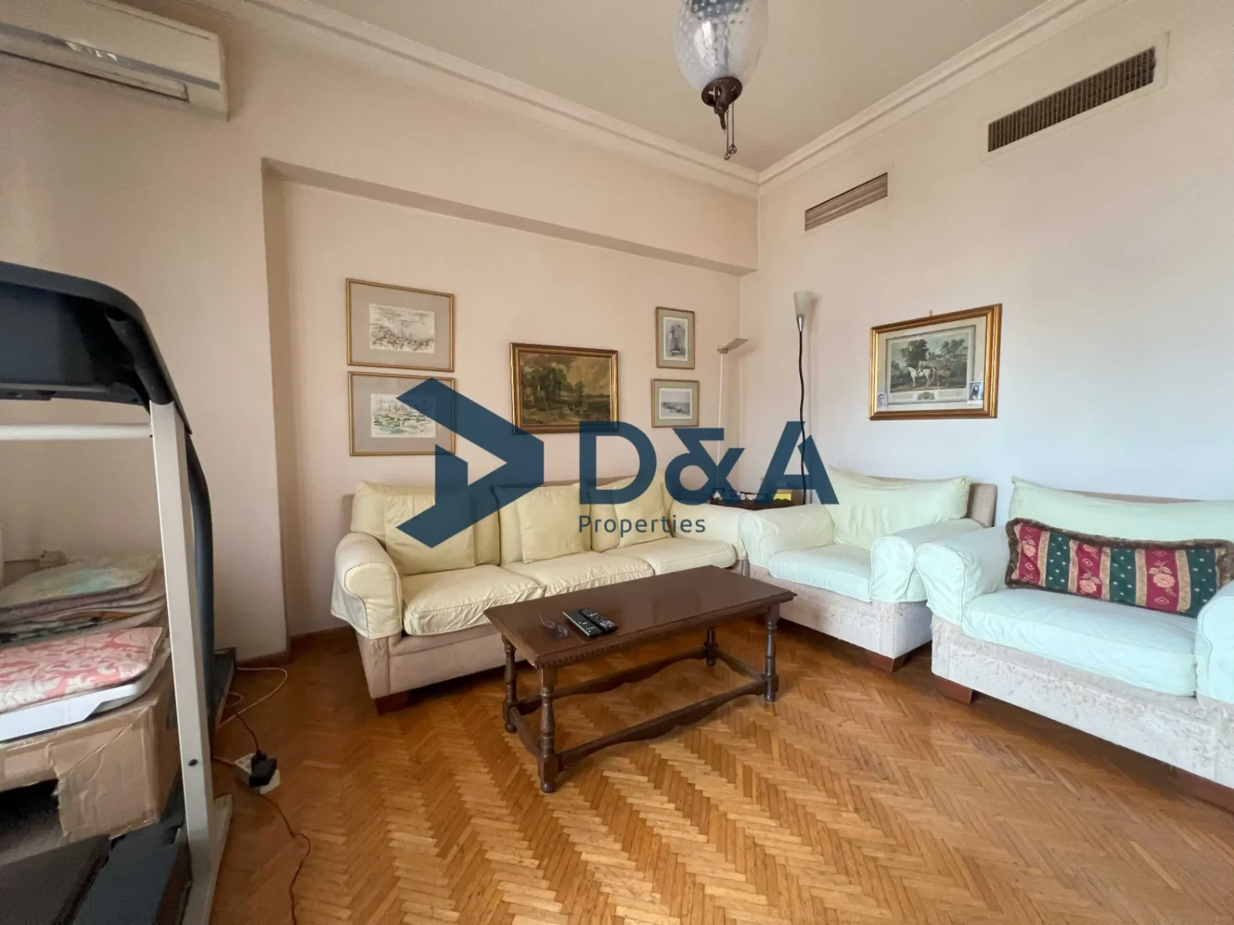 Apartment for sale in Achrafieh, Beirut, Lebanon - 3 bed, 4 bath