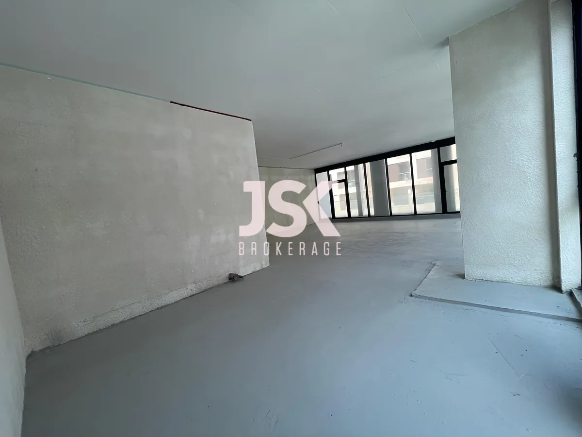 Office for Sale in Dbayeh