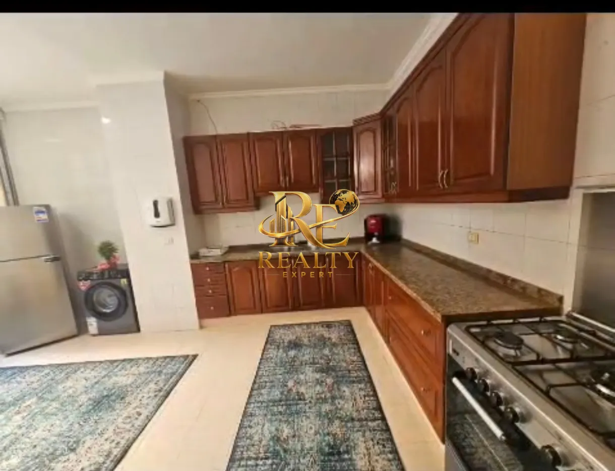 شقة for rent in المنارة، بيروت، لبنان