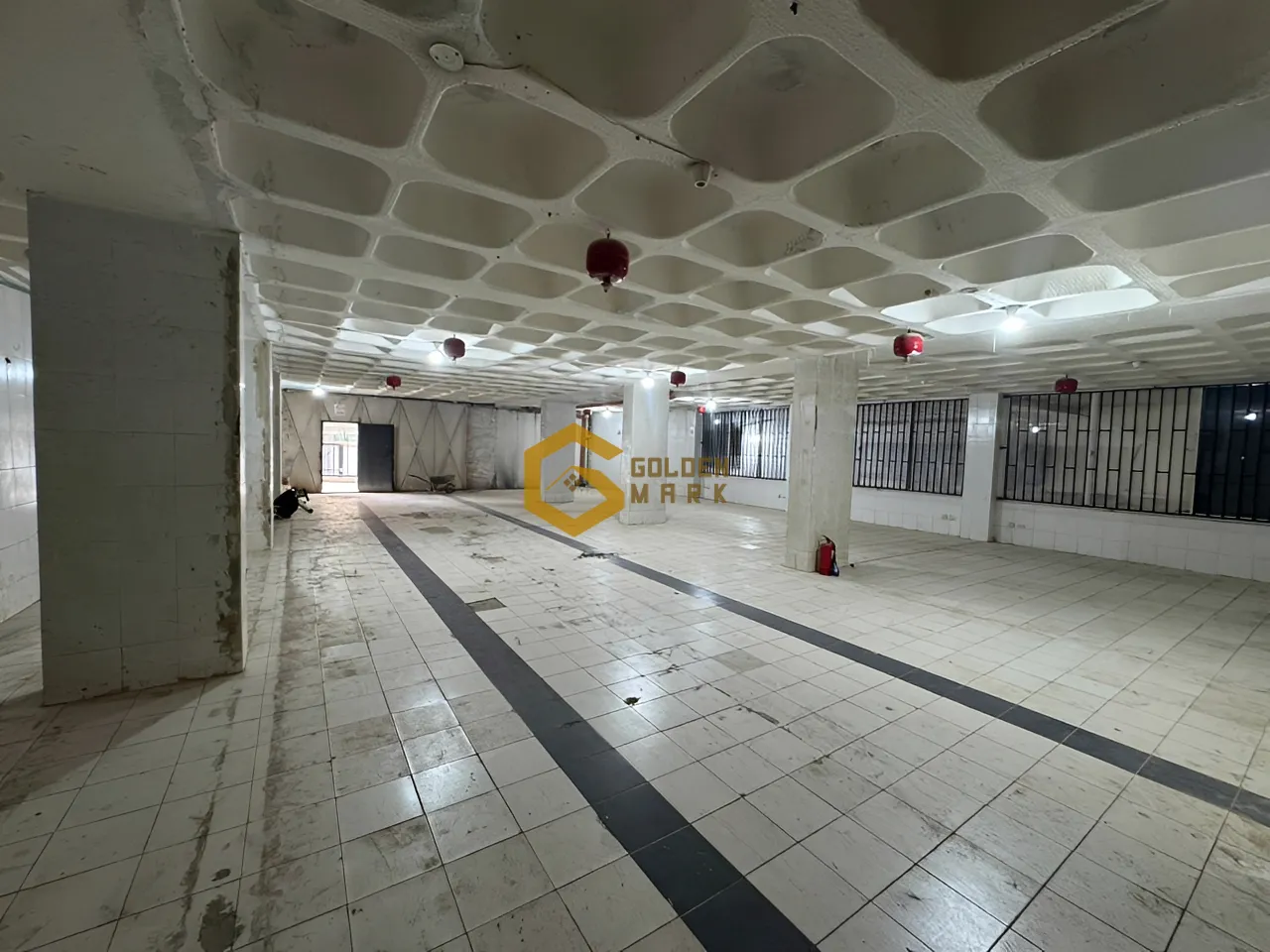 Warehouse for rent in Dbayeh