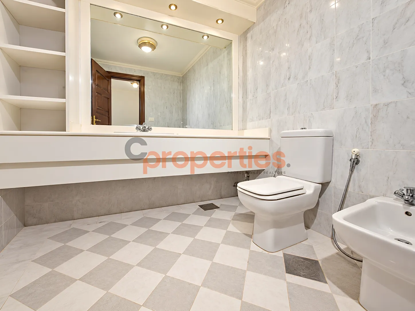 Apartment for Sale in Verdun