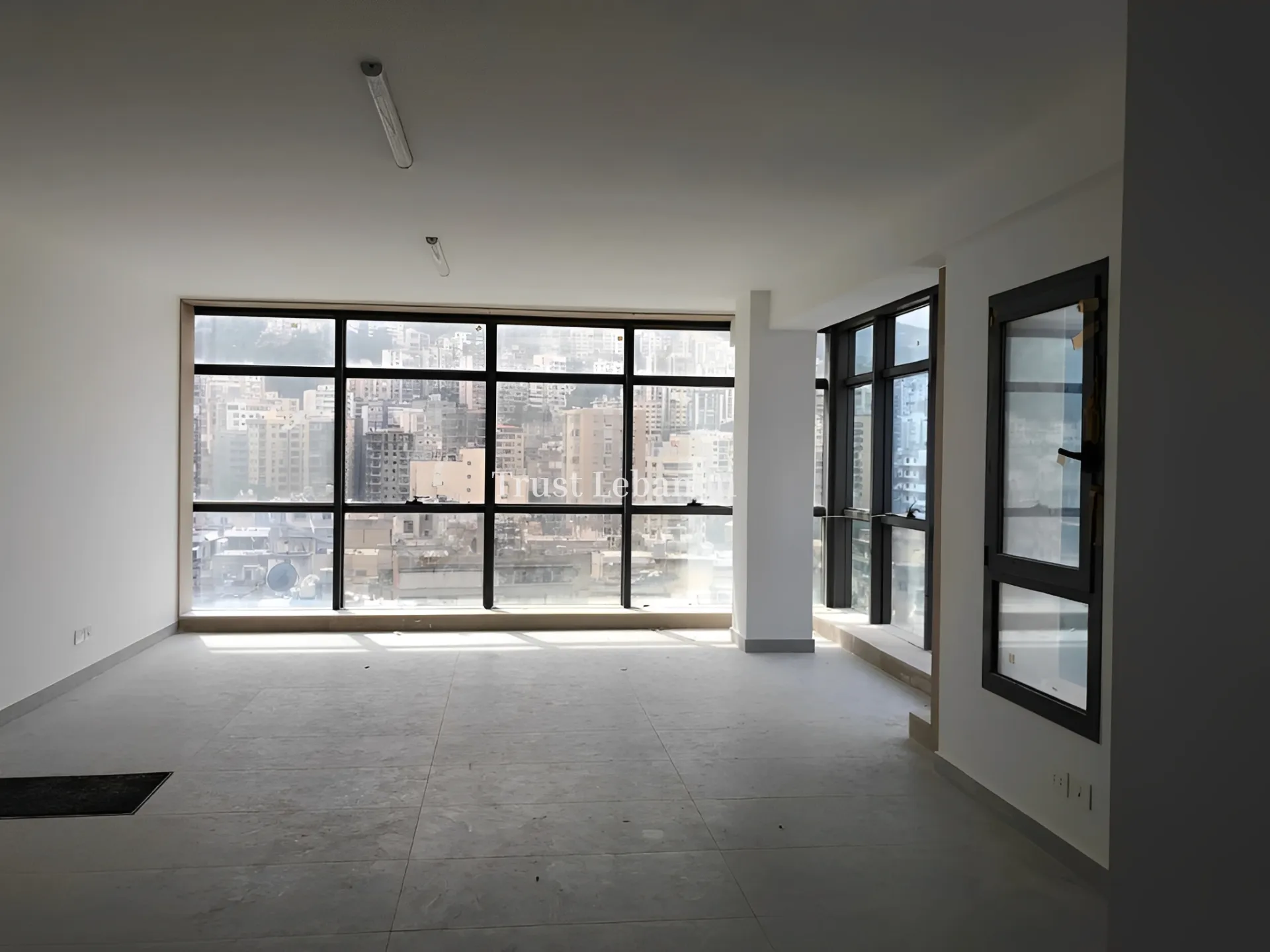 Office for rent in Zalqa, Lebanon