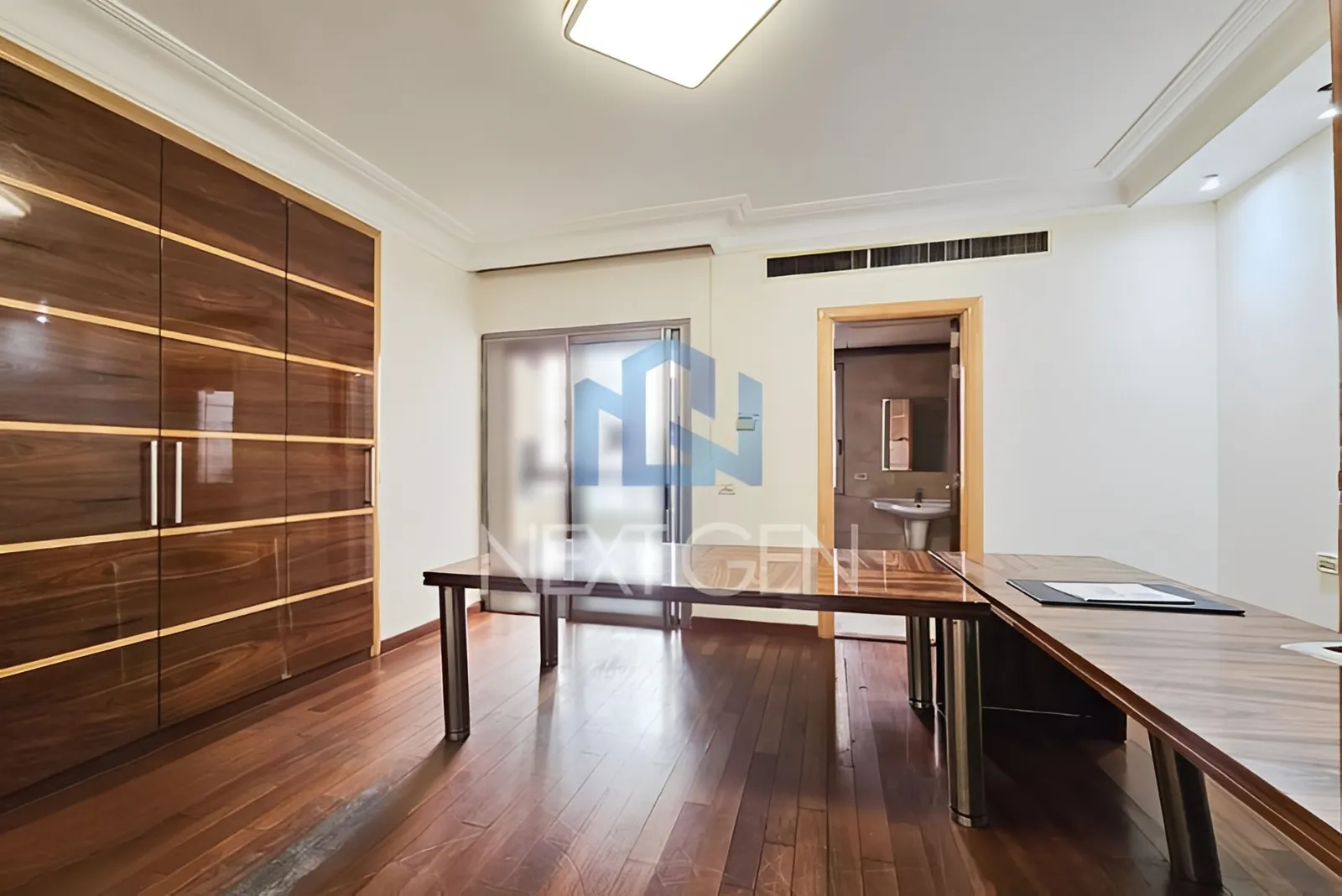 Apartment for Sale in Ain Al Tineh