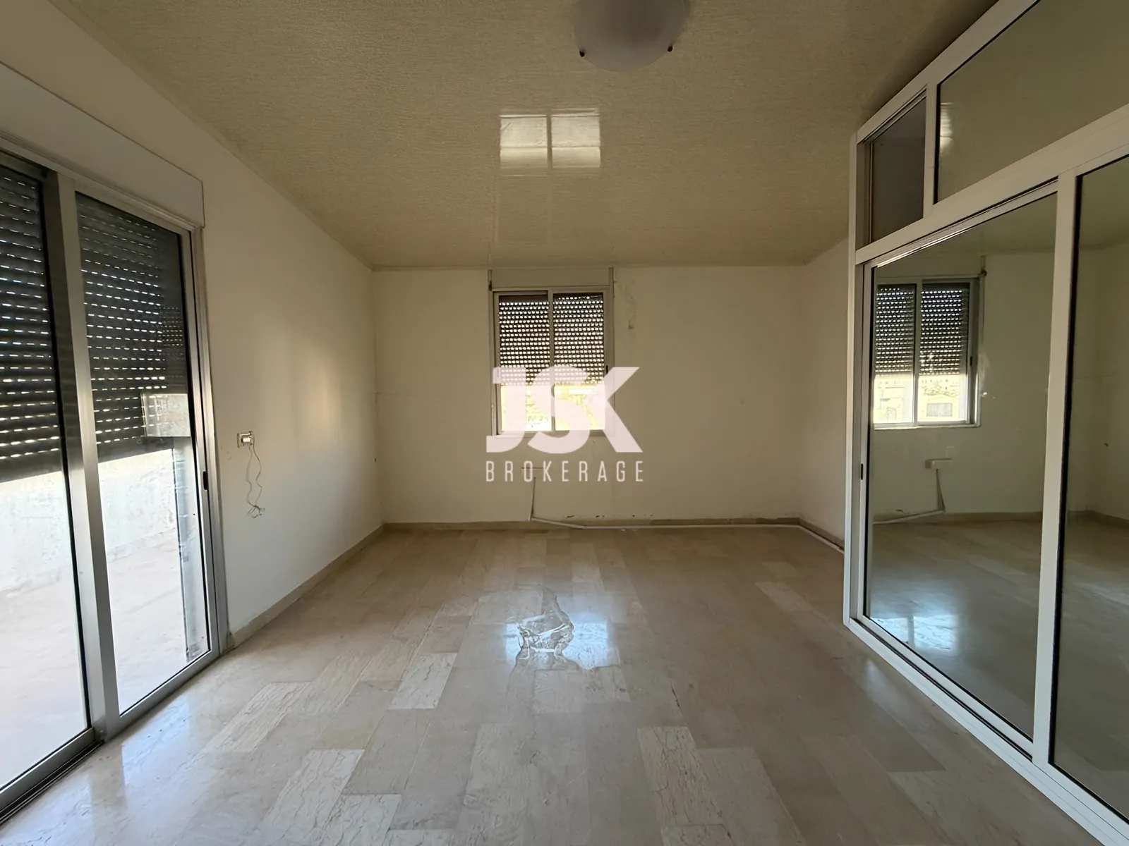 Apartment for Sale in Adonis