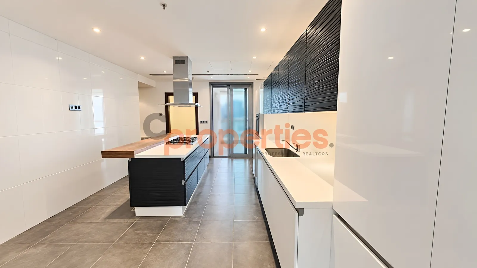 Apartment for Rent in Raoucheh