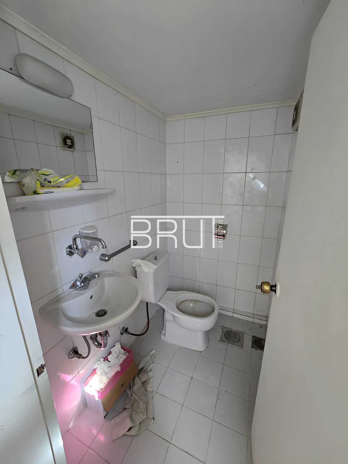 Office For Rent in Jounieh