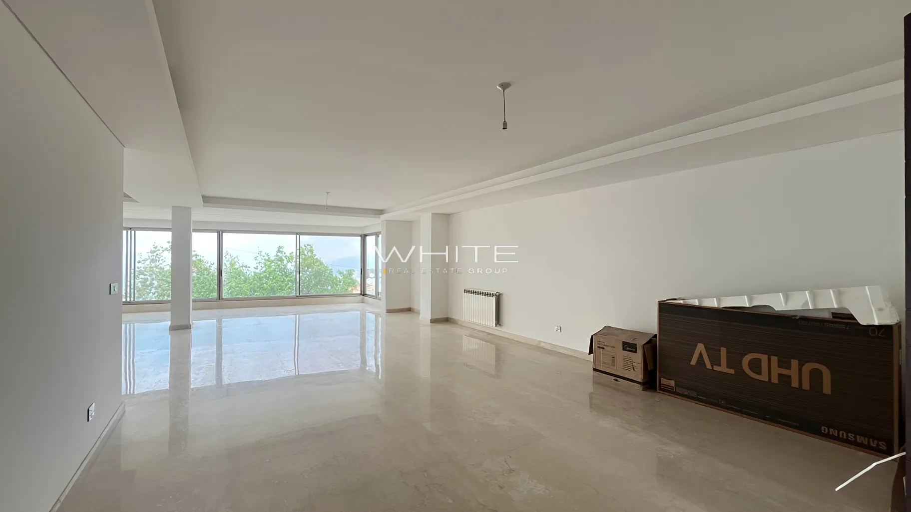 Apartment for sale in Cornet Chahwan, Lebanon - 3 bed, 4 bath