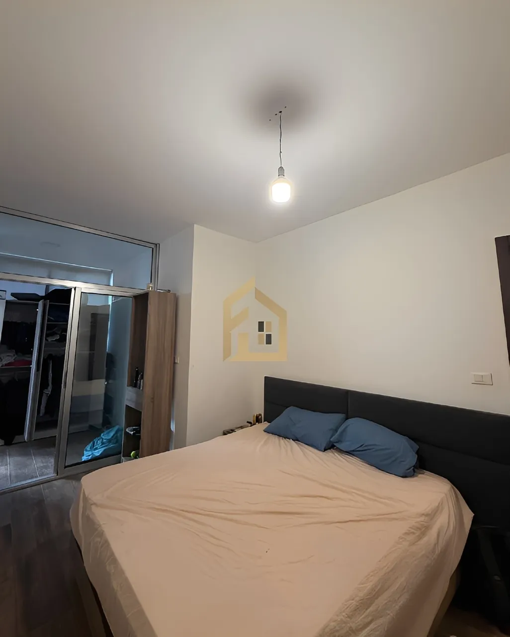 Apartment for Sale in Ras Al Naba'a, Beirut, Lebanon