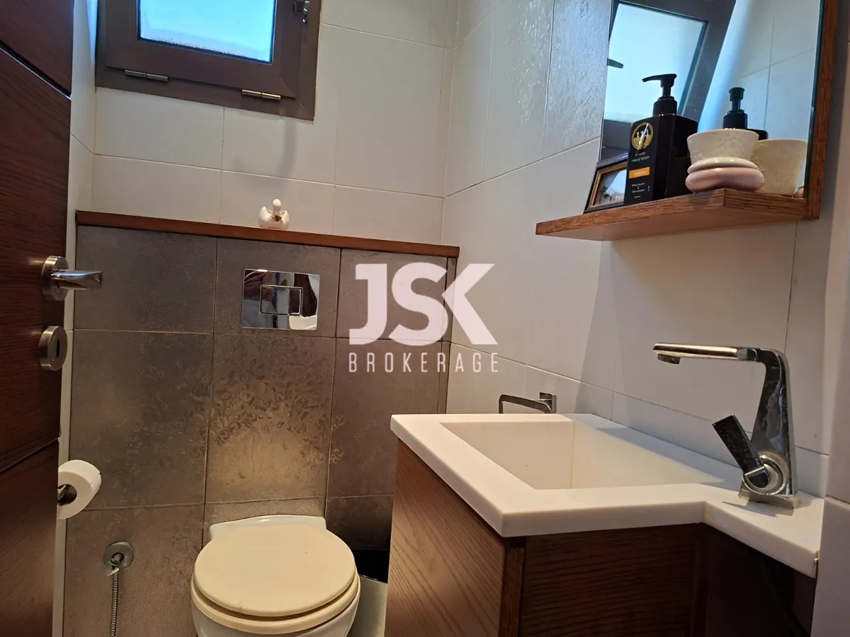 Apartment for Sale in Verdun, Beirut, Lebanon