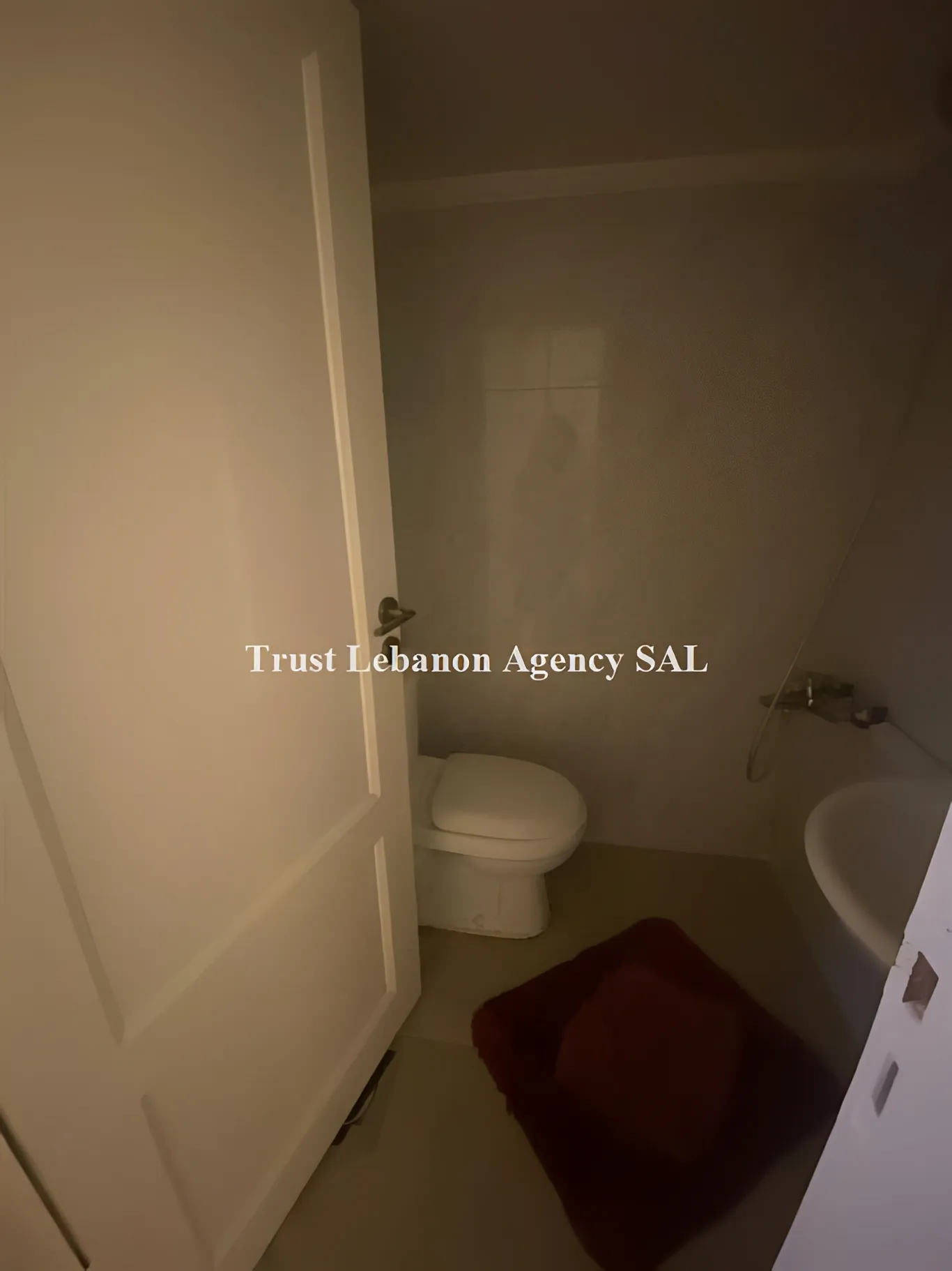 Apartment for Sale in Baabda Haret Hreik Lebanon - 3 bed, 1 bath