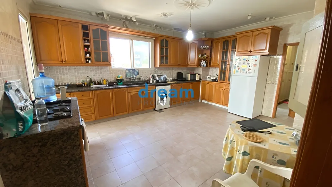 Apartment for sale in Hadath