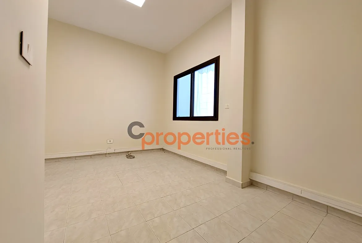 Office for Rent in Jdeideh