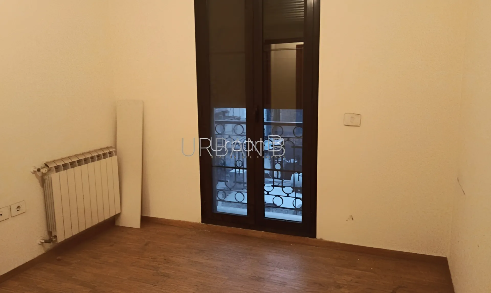 Apartment for Sale in Hotel Dieu St, Bayrut, Lebanon