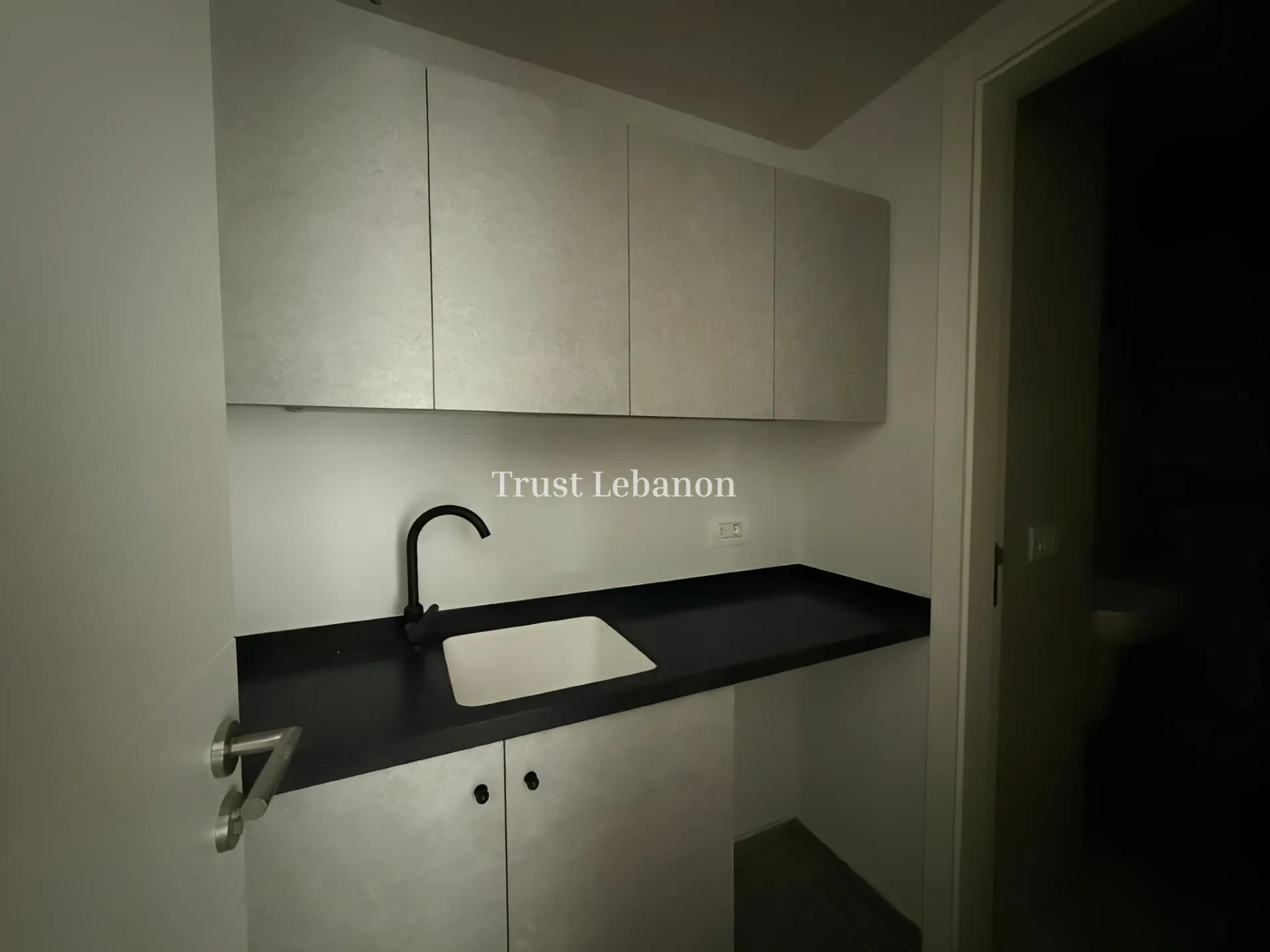 Office for rent in Beit Meri, Lebanon