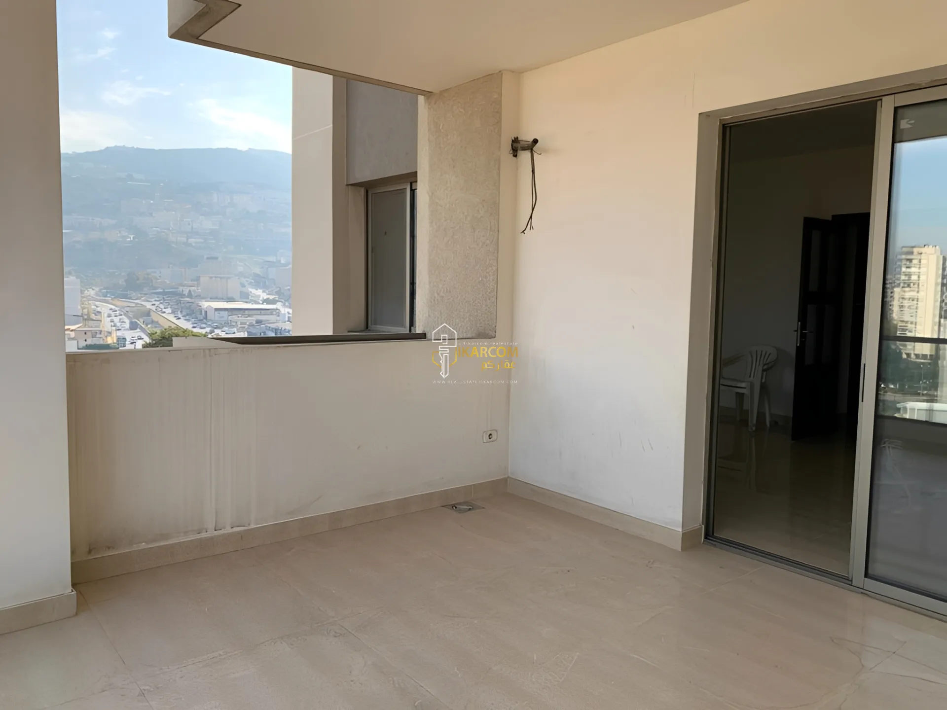 Apartment for Sale in Jdeideh - 3 bed, 4 bath