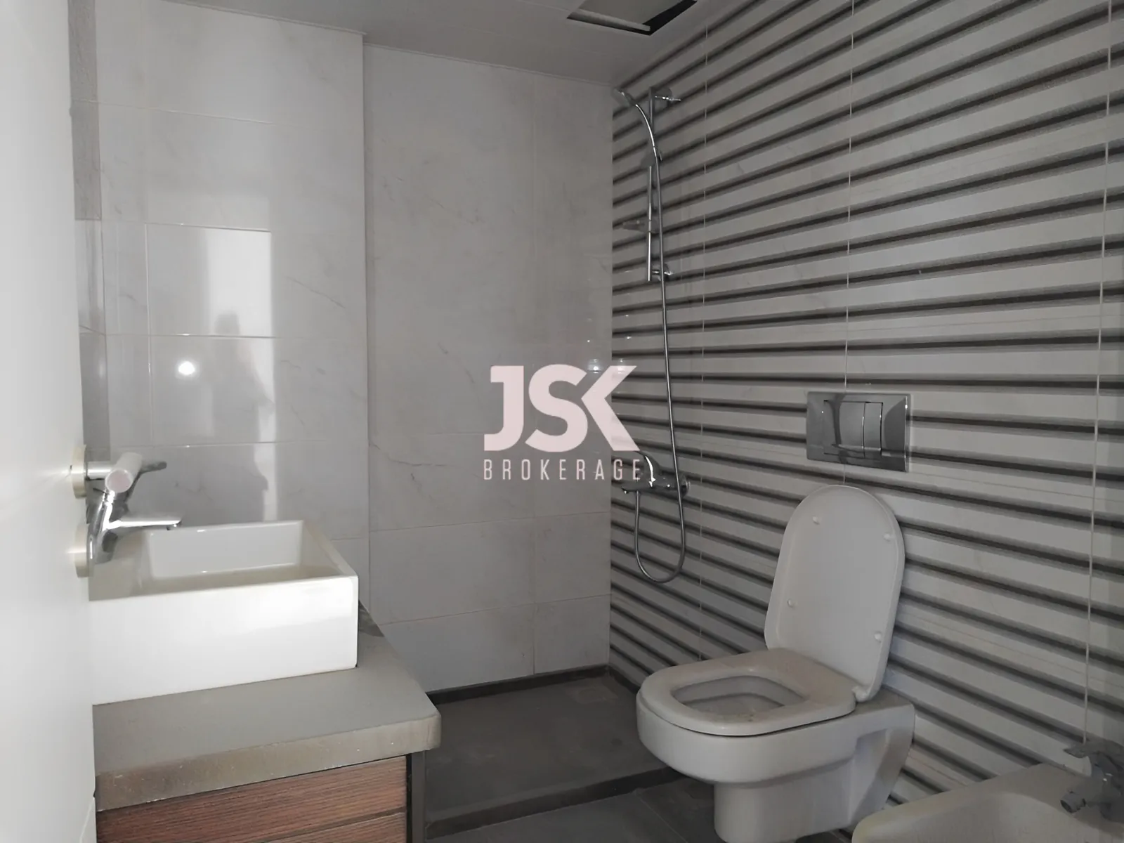 Apartment for Sale in Jounieh