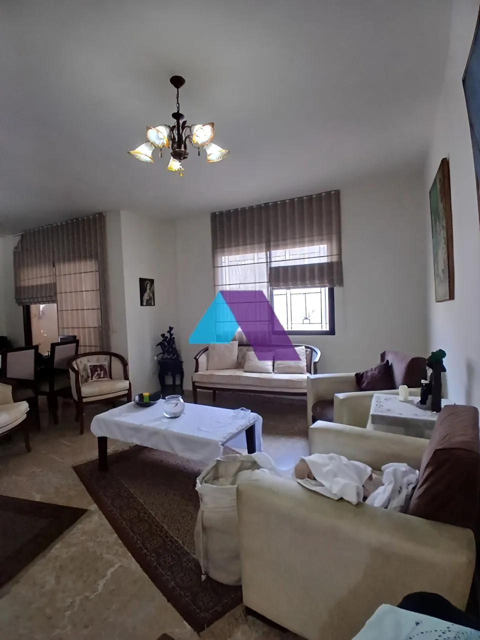 Apartment for Sale in Ain El Remmaneh - 3 bed, 2 bath
