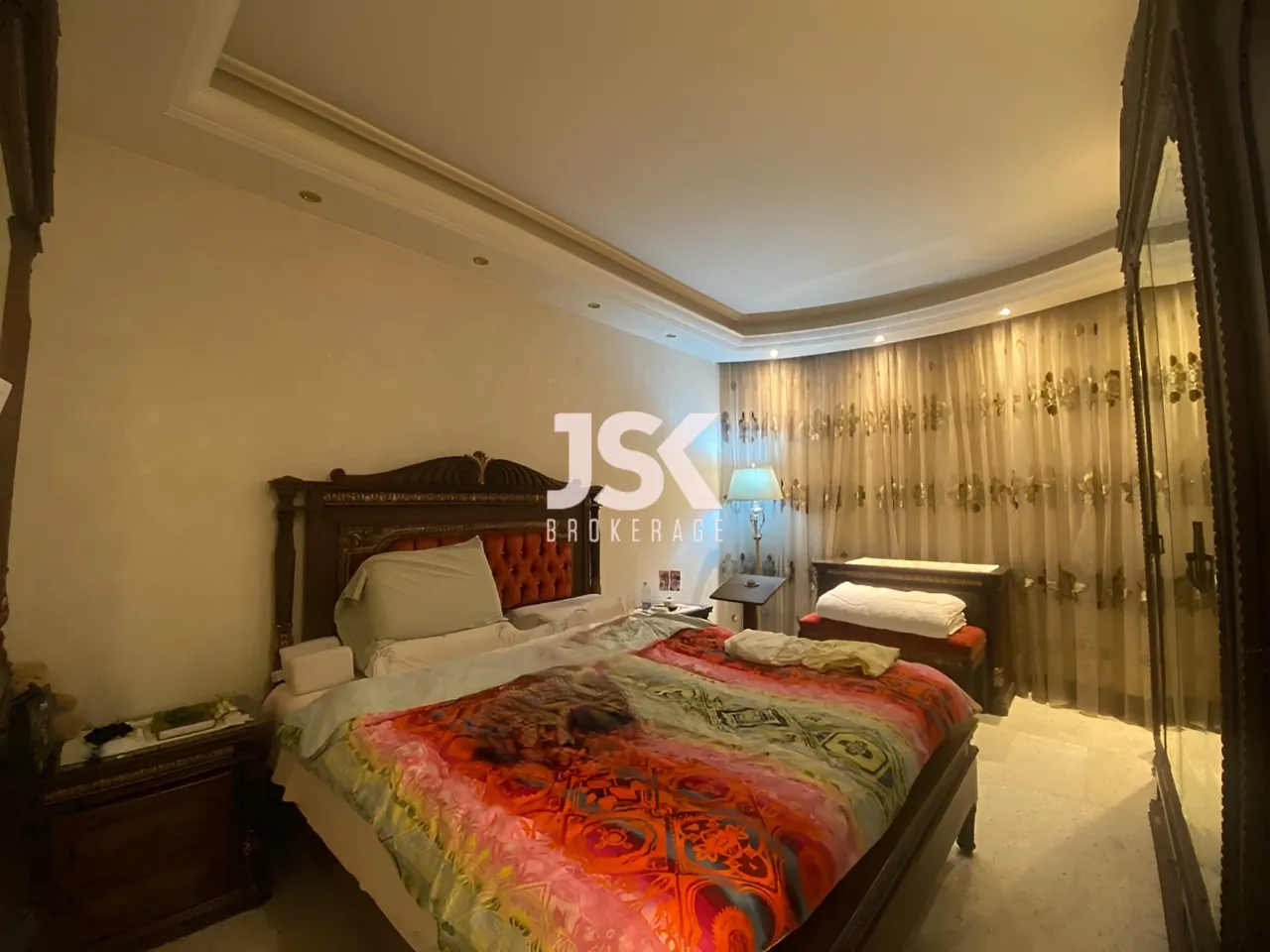 Apartment for Sale in Mar Elias, Beirut