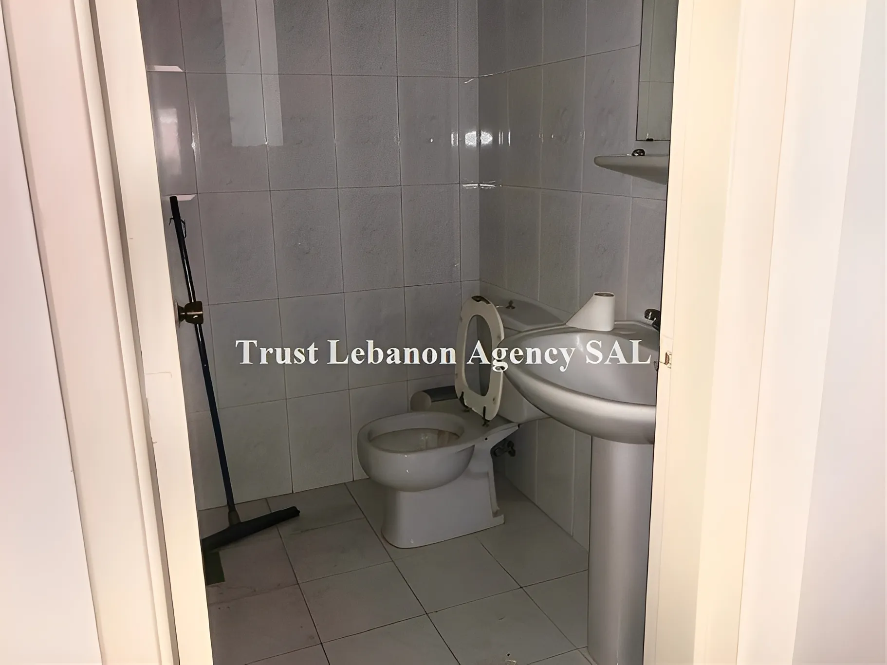 Office For Rent in Beirut, Ashrafieh