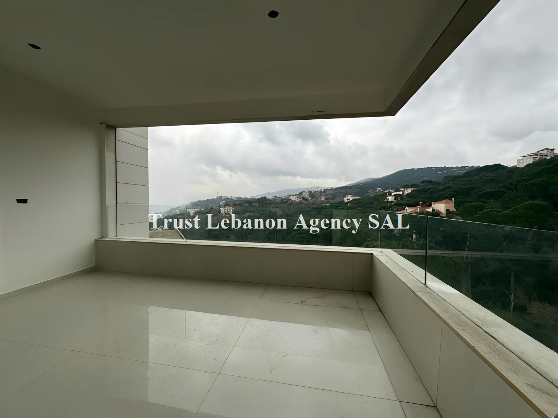 Apartment for Sale in Metn Bekfaya / Naas Lebanon