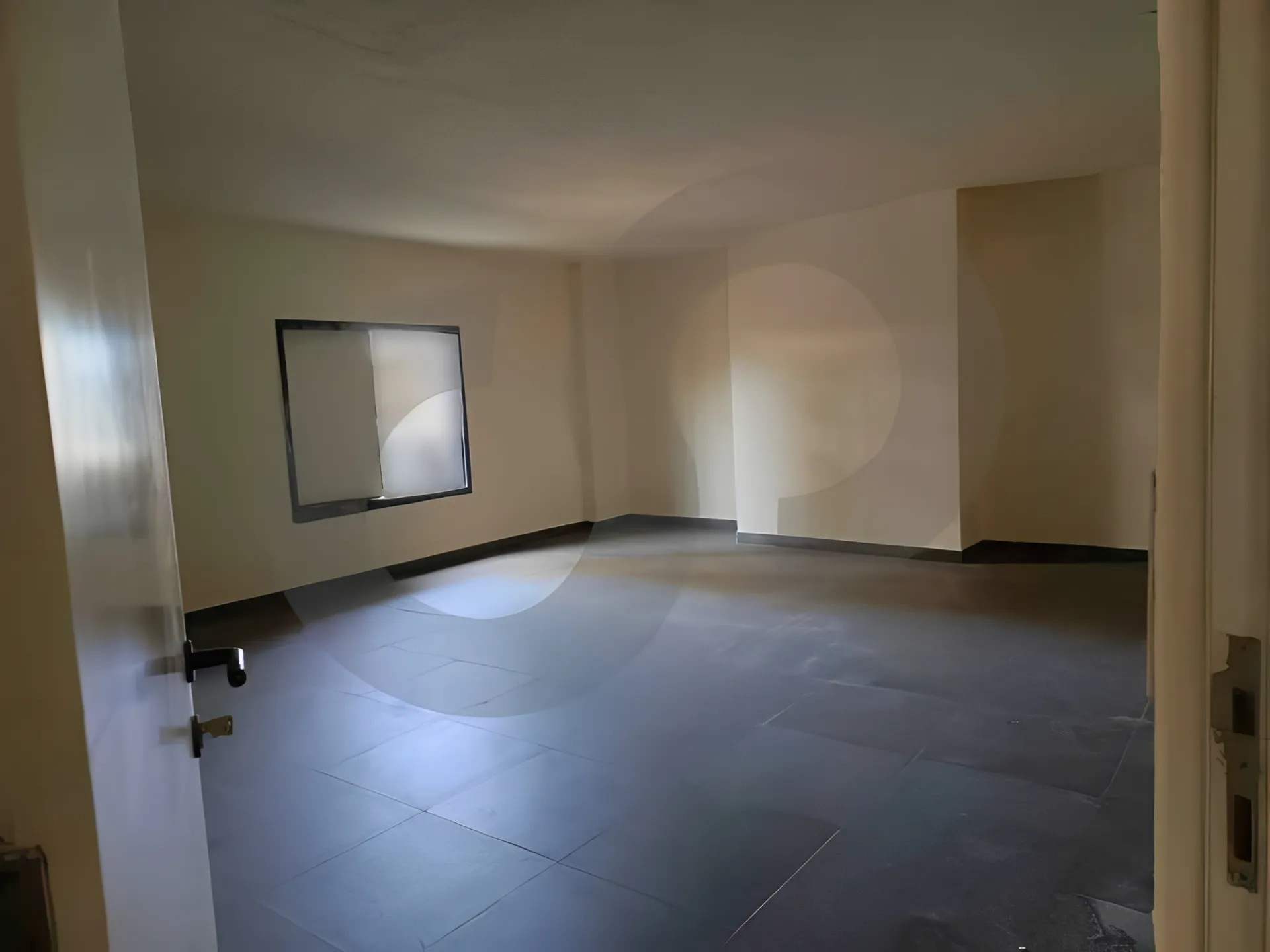 Commercial Property for Rent in Matn