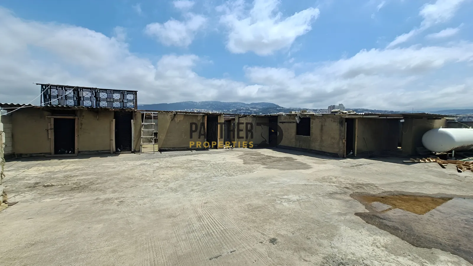 Commercial for sale in Dekwaneh, lebanon