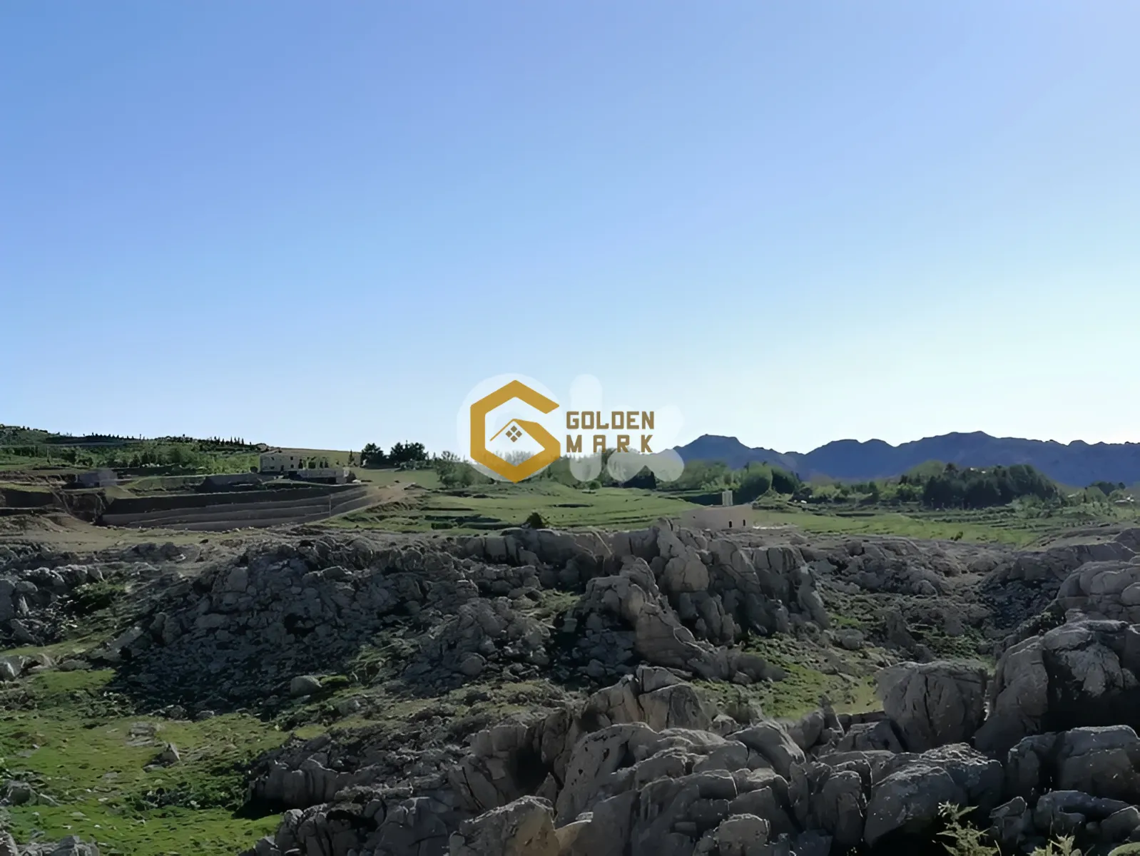 Land for Sale in Laqlouq
