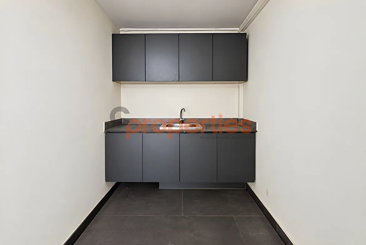 Shop for Rent in Hamra