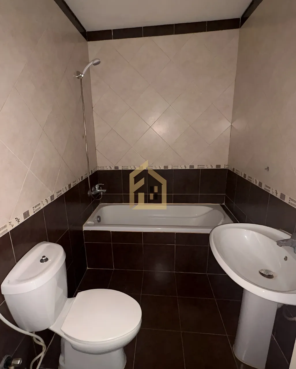 Apartment for sale in Salim Salam, Bayrut, Lebanon