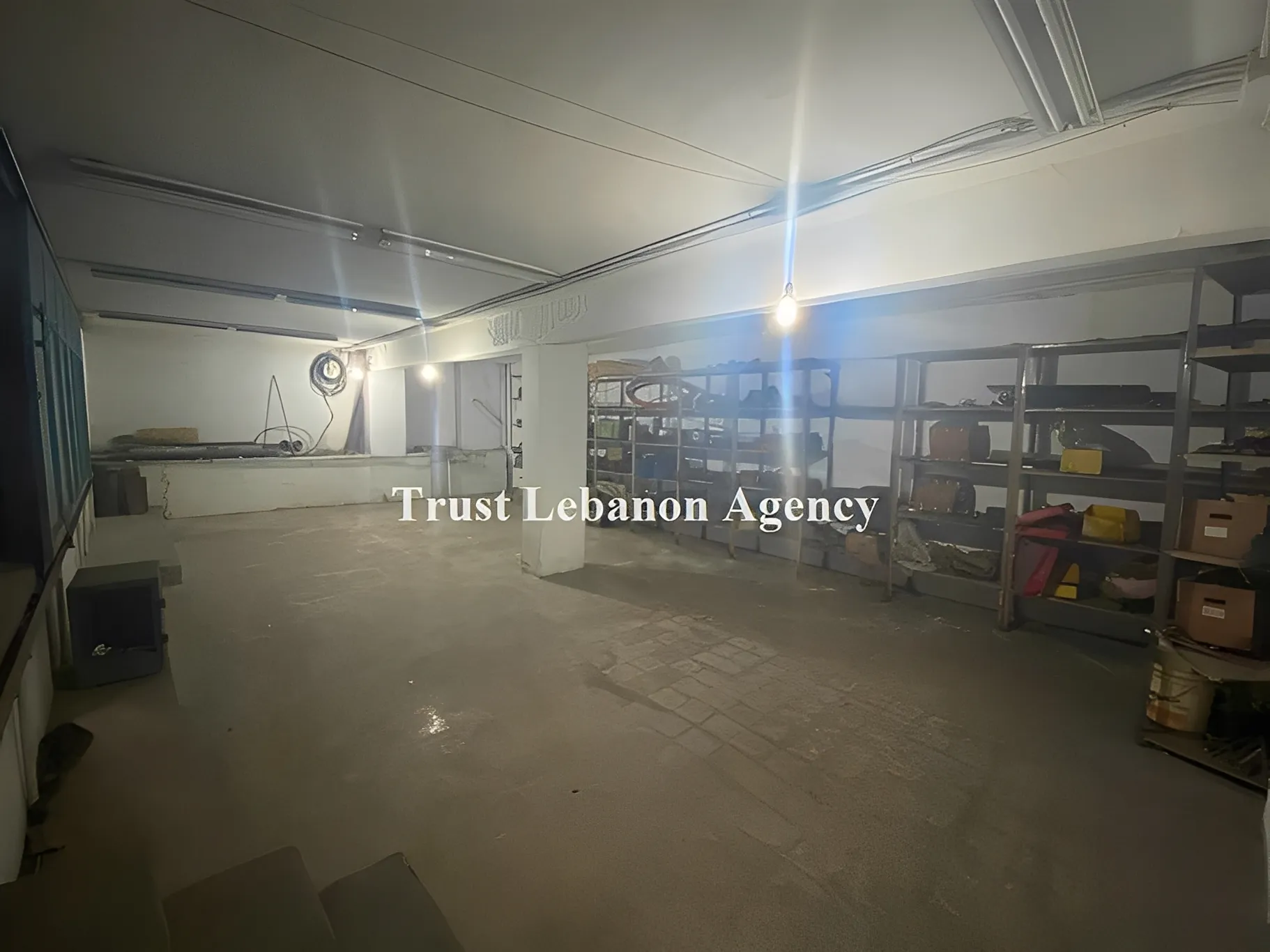 Shop for sale in Metn, Nahr El Mott