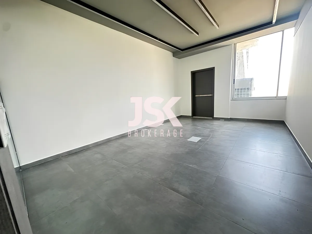 Office for Rent in Mdawar, Beirut, Lebanon