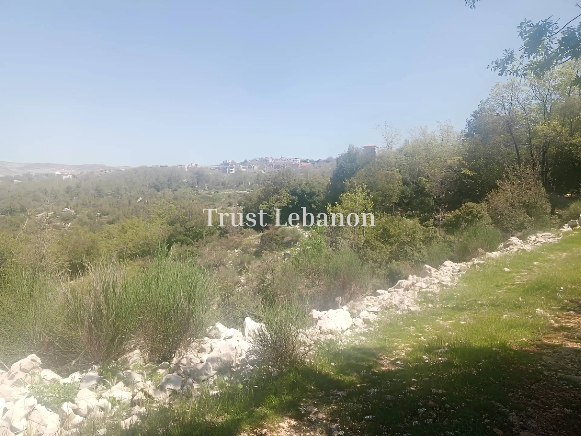 Land for sale in Tarchich, Lebanon