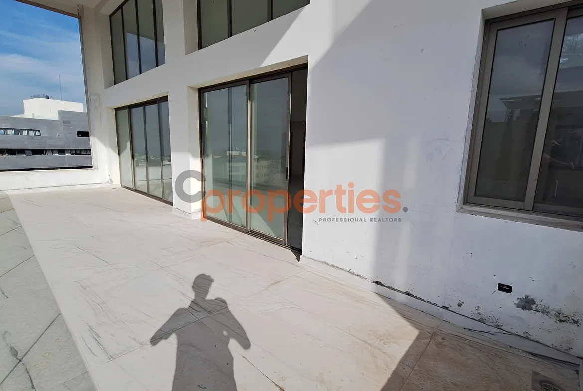 Duplex for Sale in Brazilia, Baabda - 4 bed, 6 bath